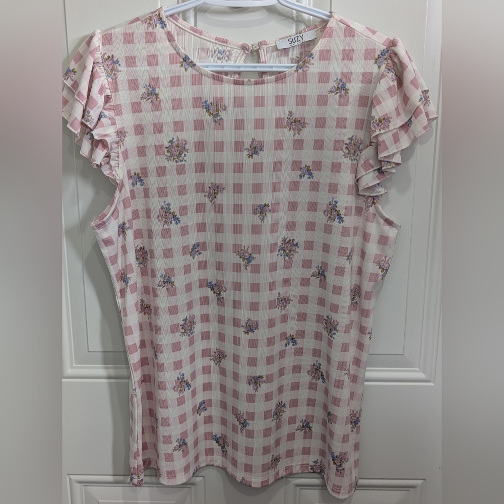 Suzy Shier Pink Checkered Floral Top